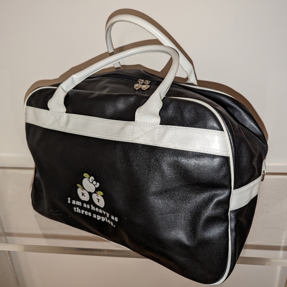 Hello Kitty Large Bag - Carry-On Bag / Overnight Bag / Duffle Bag - Picture 4 of 16